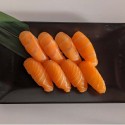 8 SUSHI SAUMON LR