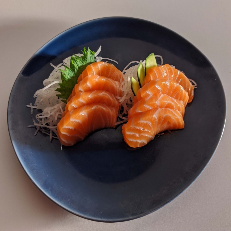 8 SASHIMI SAUMON SANS BOL DE RIZ