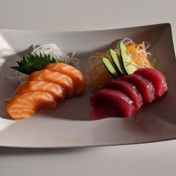 4 SASHIMI THON 4 SAUMON LR SANS BOL DE RIZ